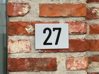 Reflecterend huisnummerplaatje